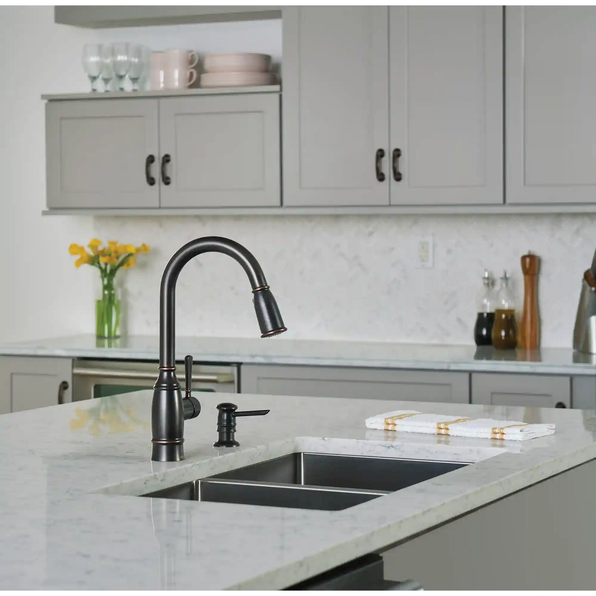 Noell One-Handle Pulldown Kitchen Faucet