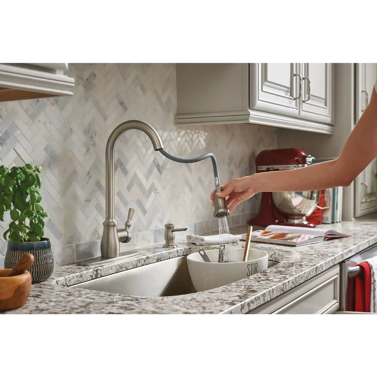 Fieldstone One-Handle High Arc Kitchen Faucet