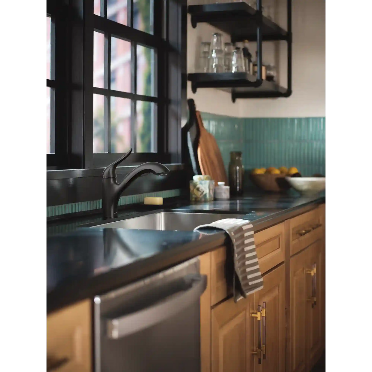 Koa One-Handle Low Arc Pullout Kitchen Faucet