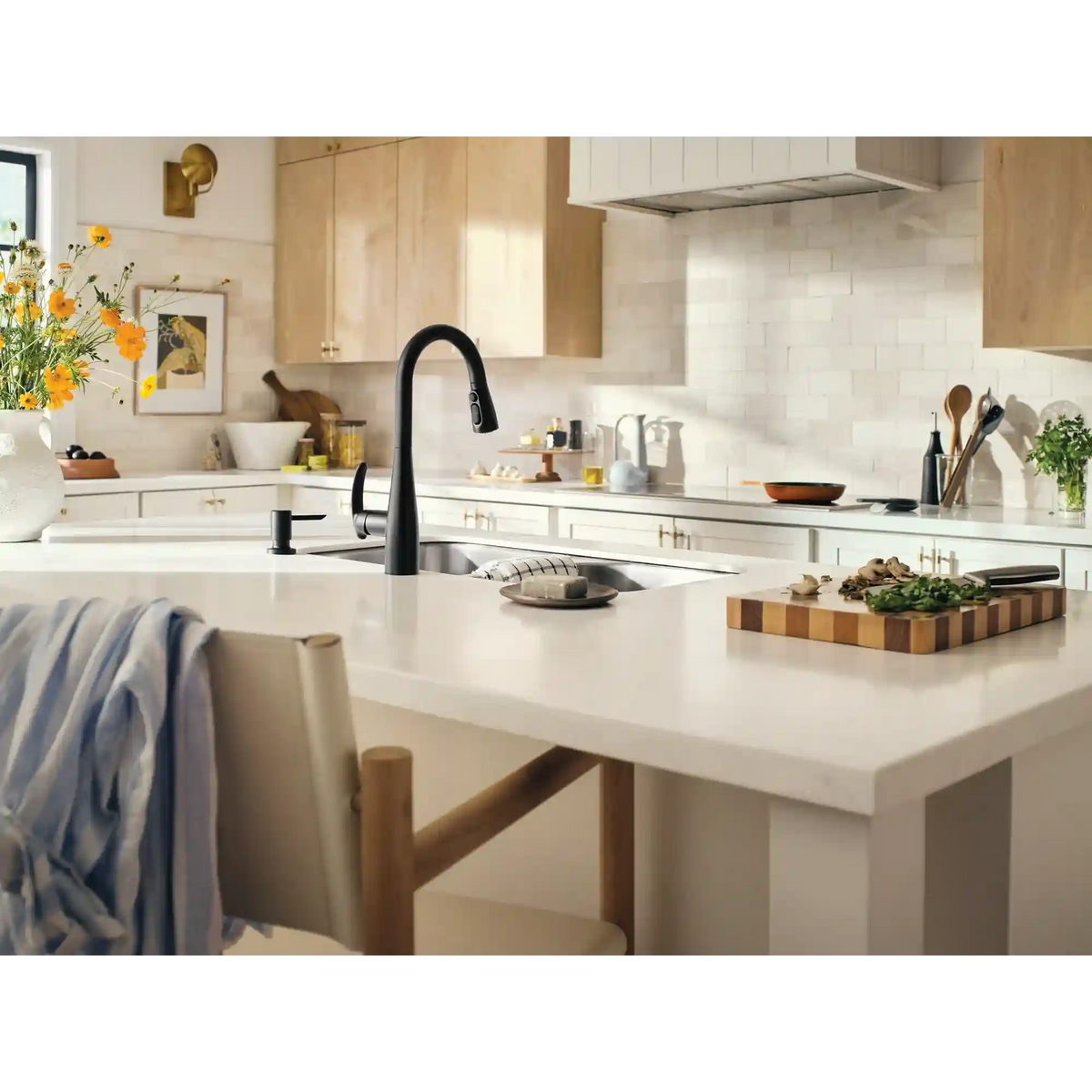 Reyes One-Handle High Arc Pulldown Kitchen Faucet