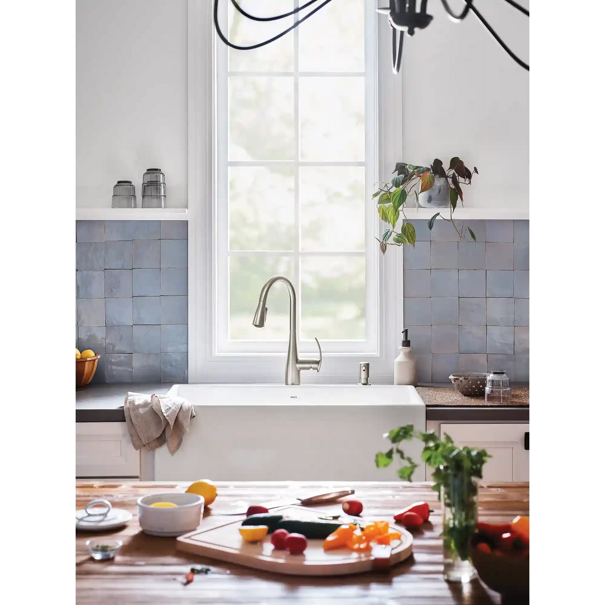 Reyes One-Handle High Arc Pulldown Kitchen Faucet