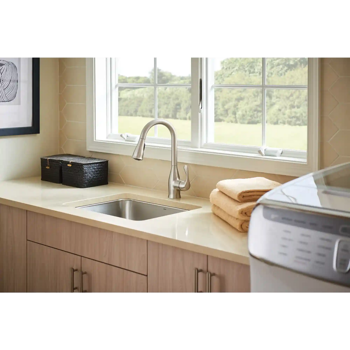 Kaden One-Handle Pulldown Kitchen Faucet