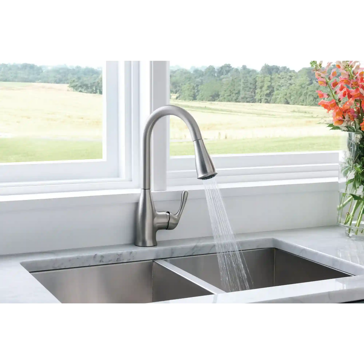 Kaden One-Handle Pulldown Kitchen Faucet