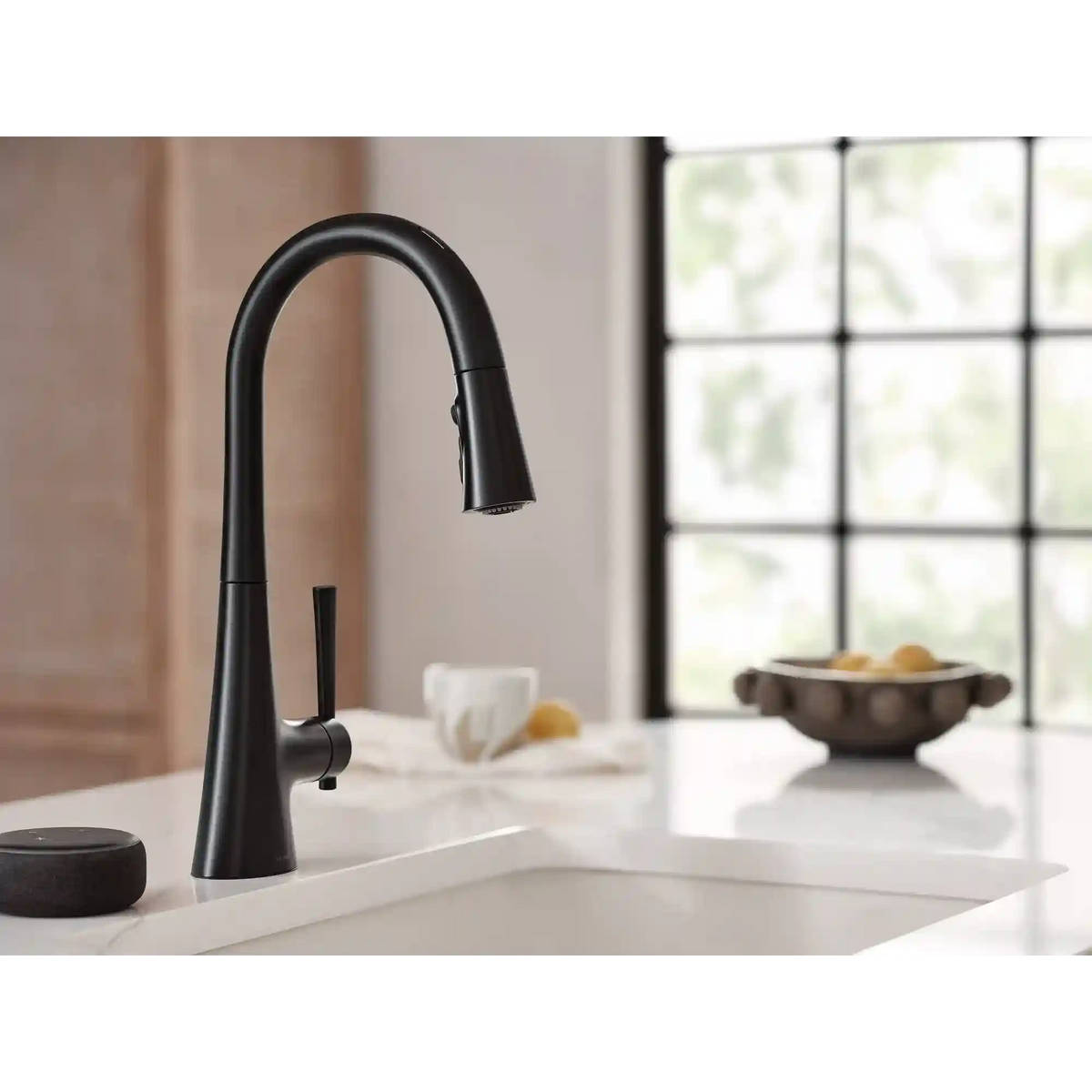 Kurv One-Handle High Arc Pulldown Kitchen Faucet
