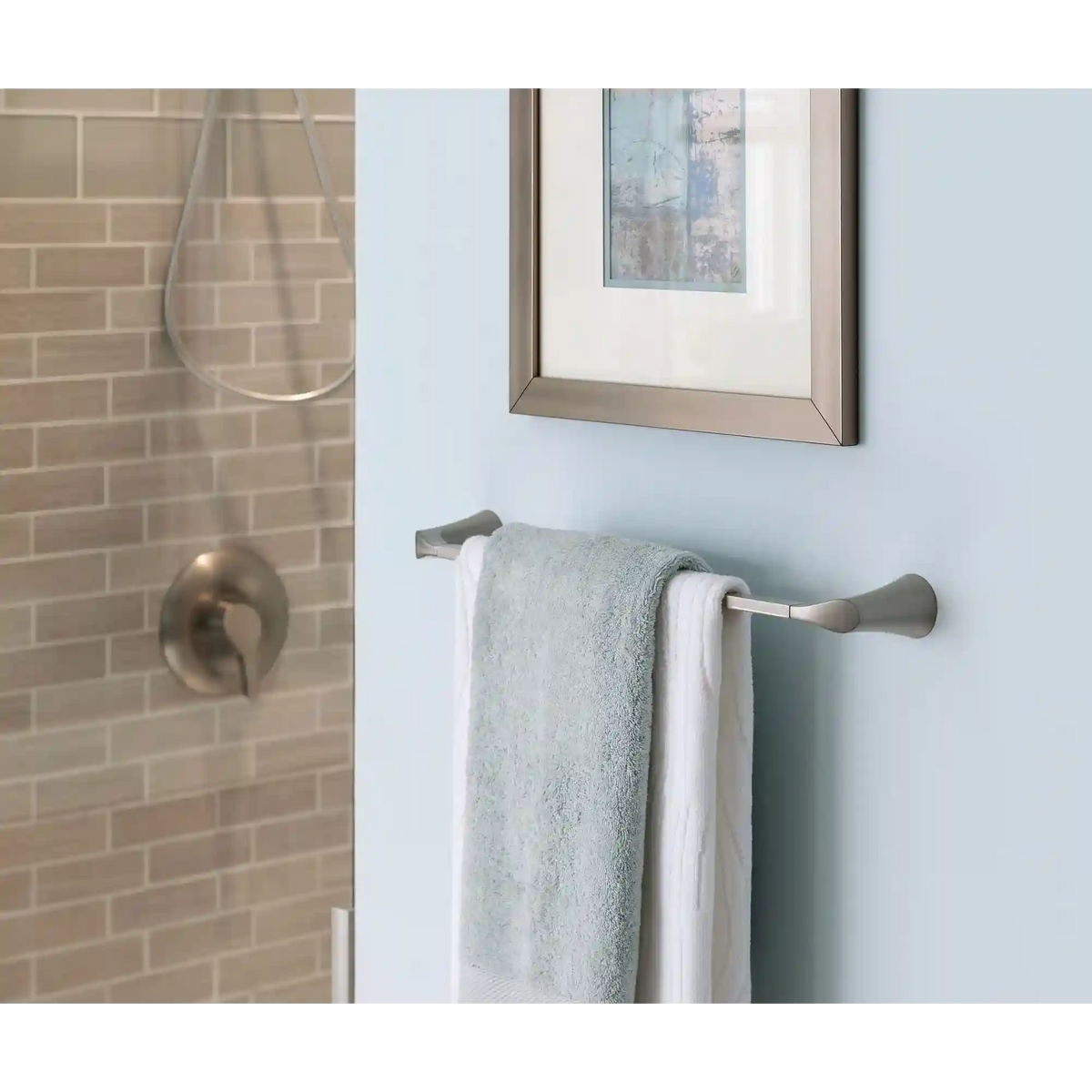 Danika 24" Towel Bar