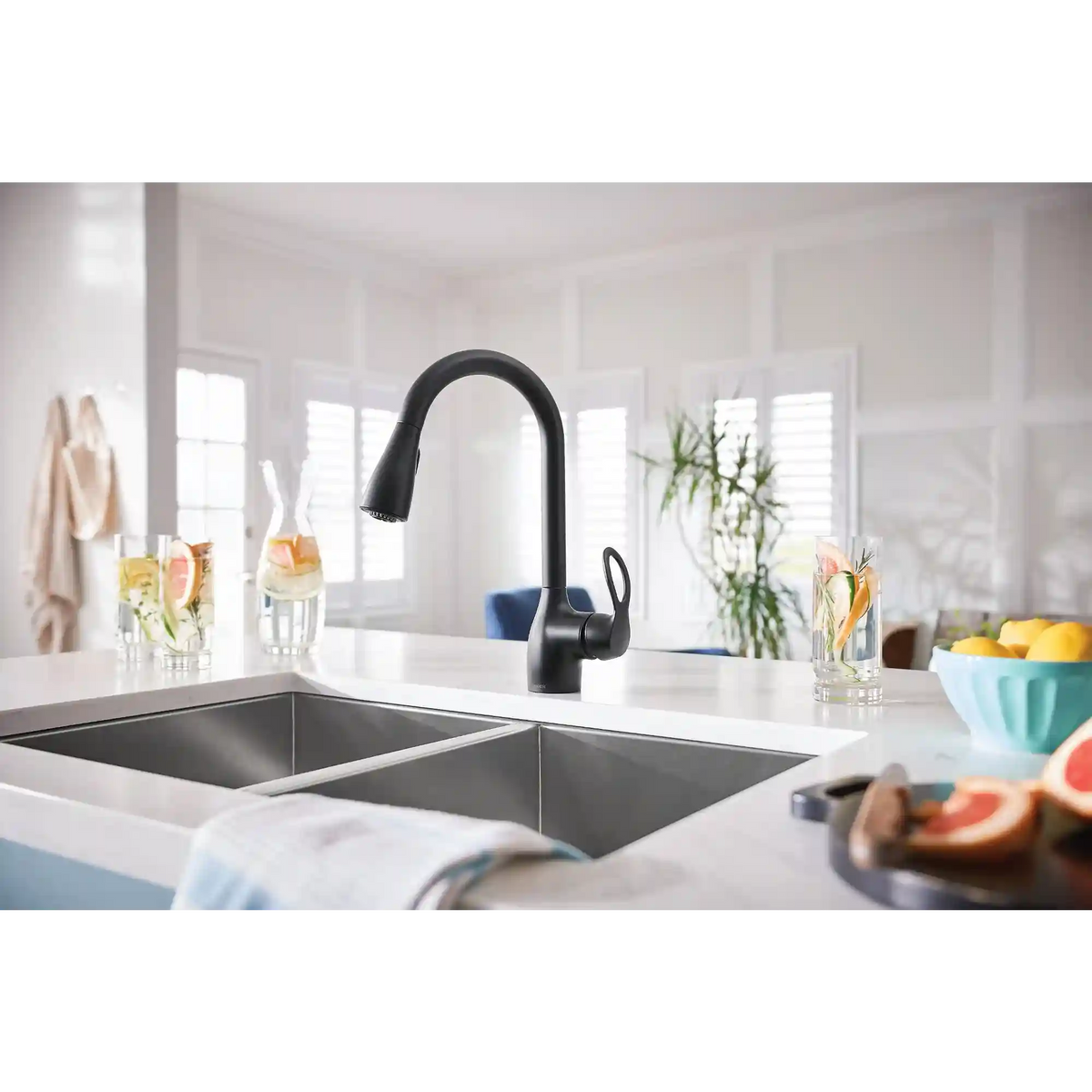 Kleo One-Handle High Arc Pulldown Kitchen Faucet
