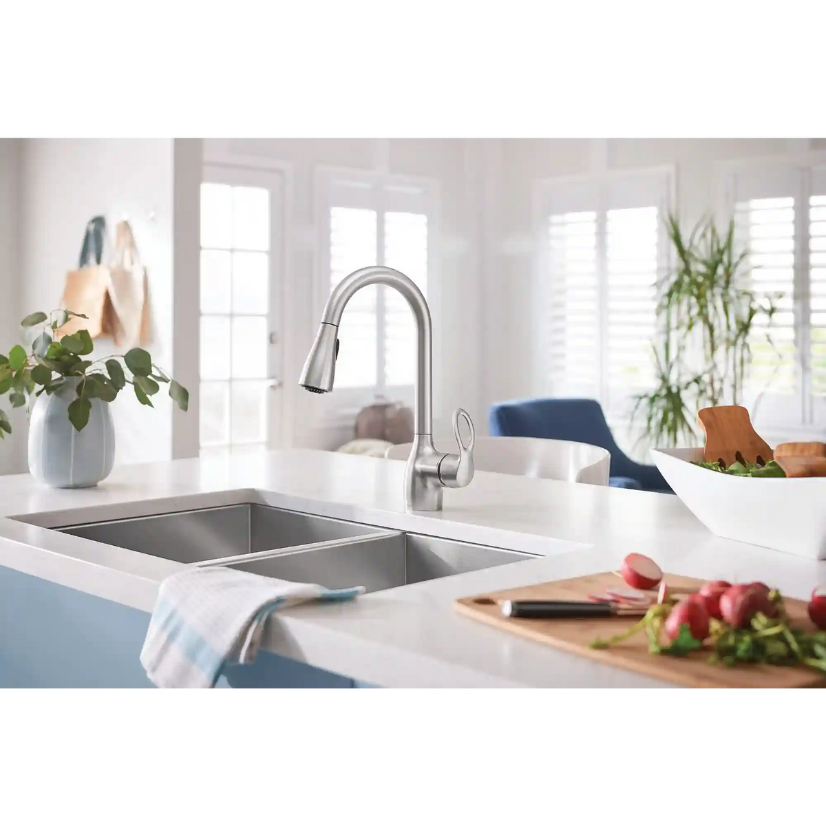 Kleo One-Handle High Arc Pulldown Kitchen Faucet