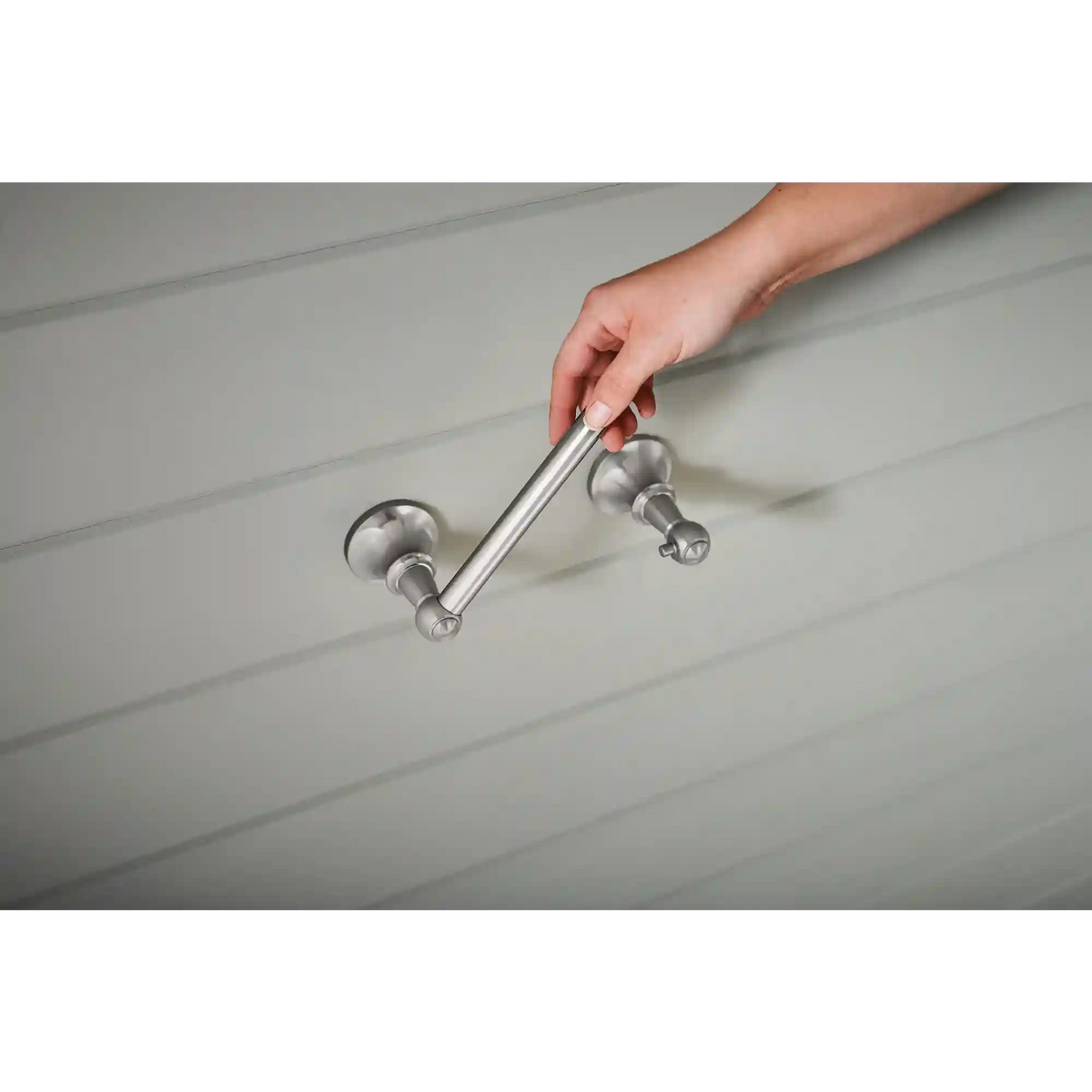 Vale Pivoting Toilet Paper Holder