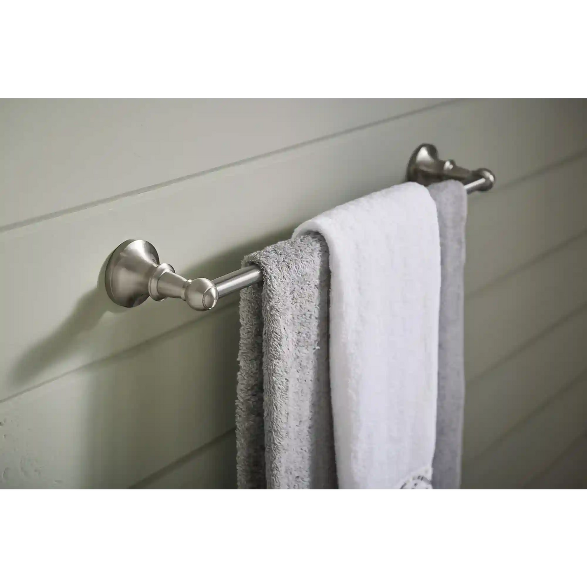 Vale 24" Towel Bar