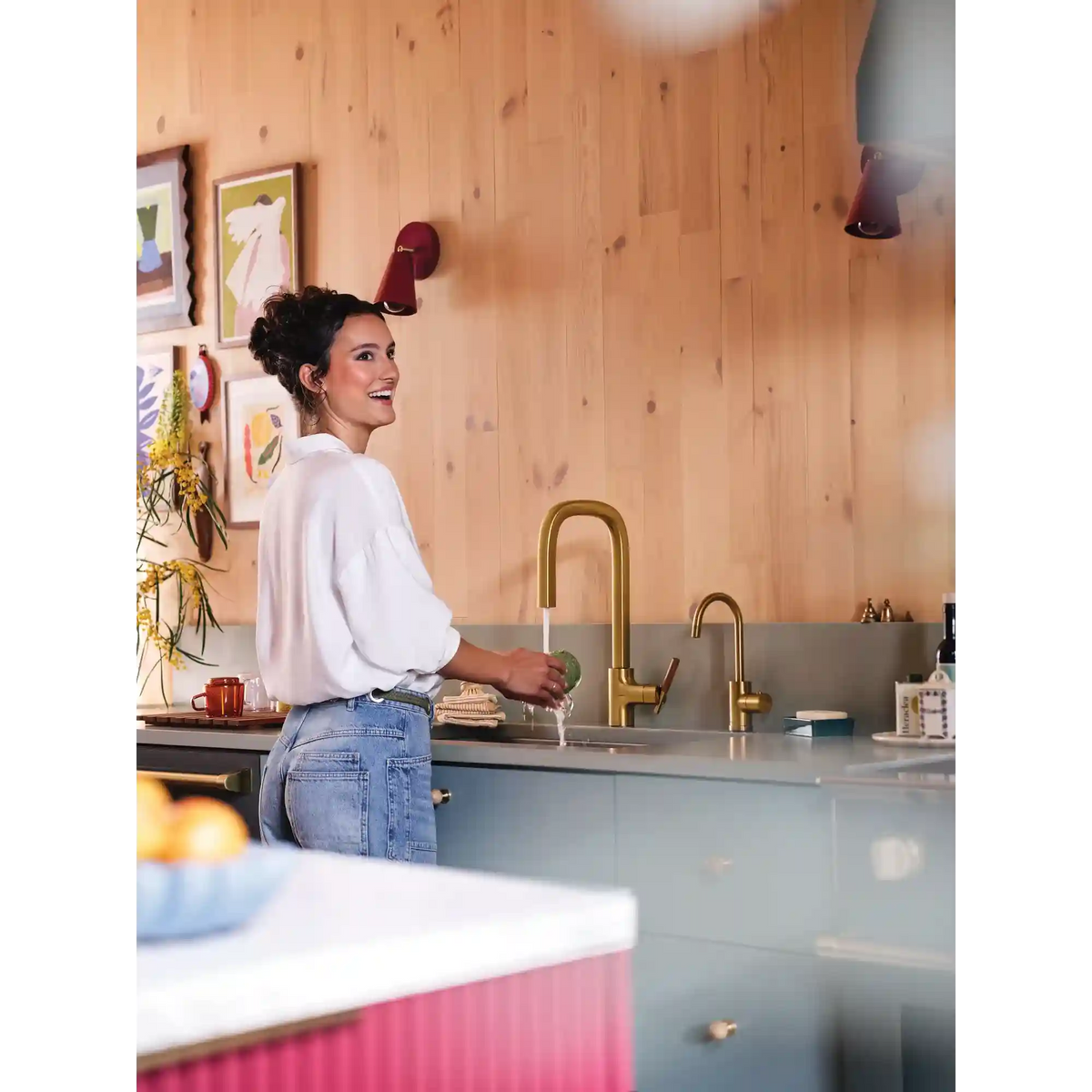 Tenon One-Handle High Arc Pulldown Kitchen Faucet