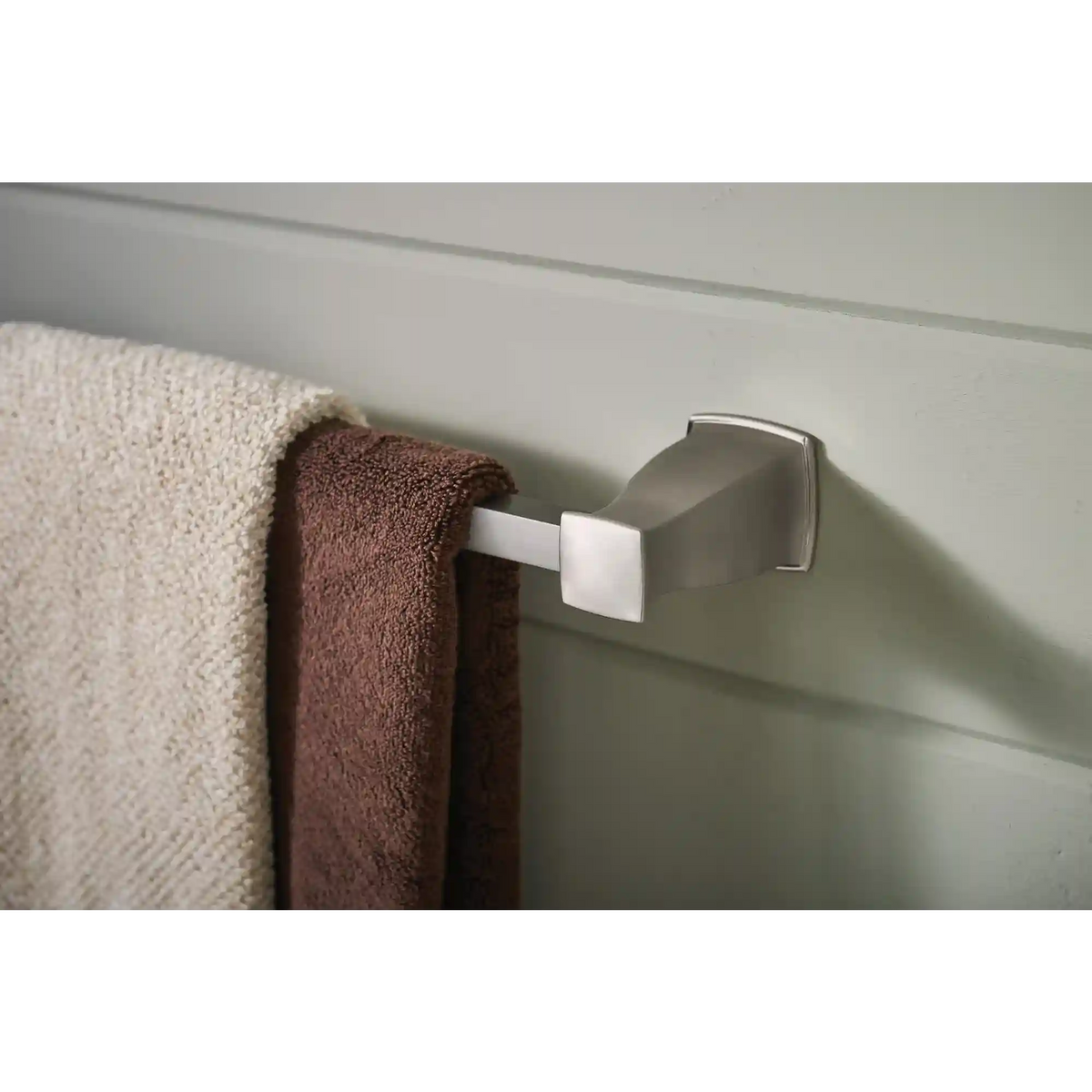 Hensley 24" Towel Bar