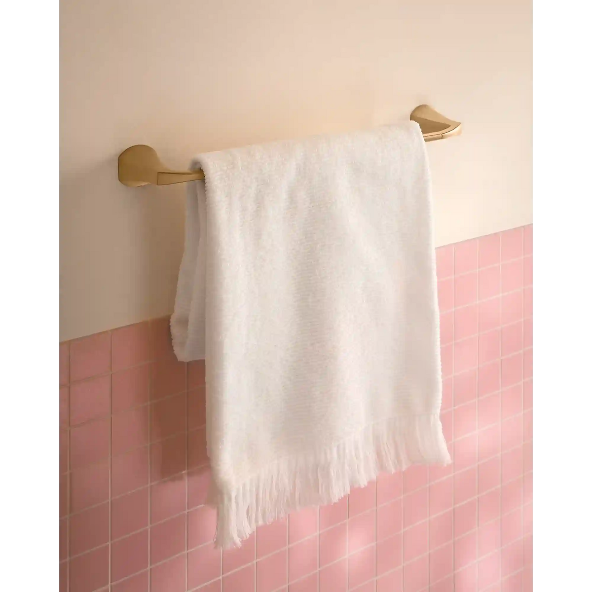 Lindor 18" Towel Bar
