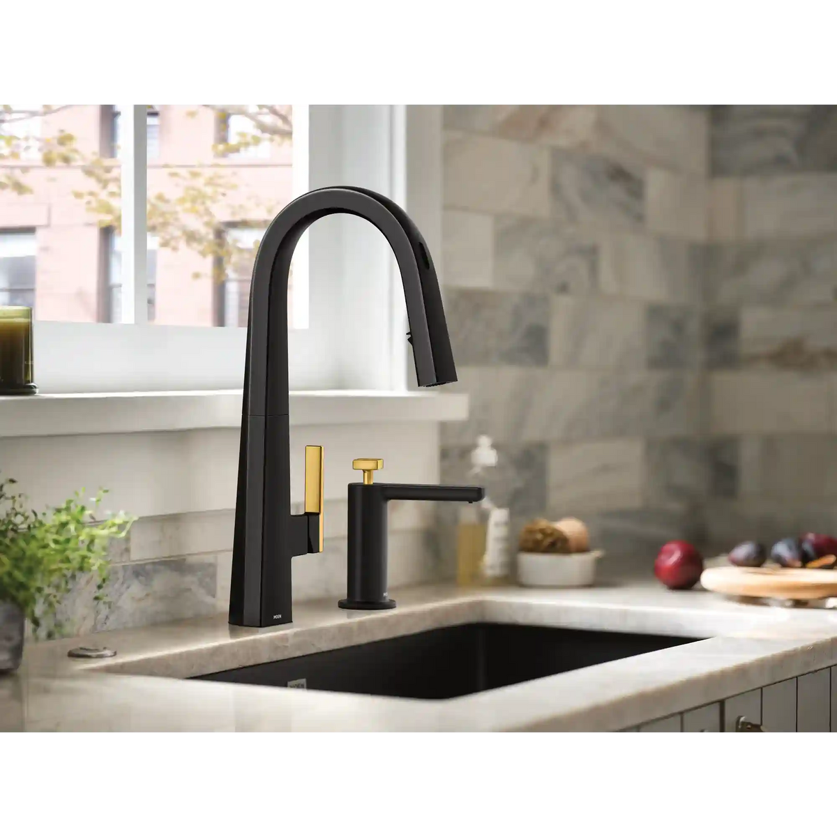 Nio Soap Dispenser
