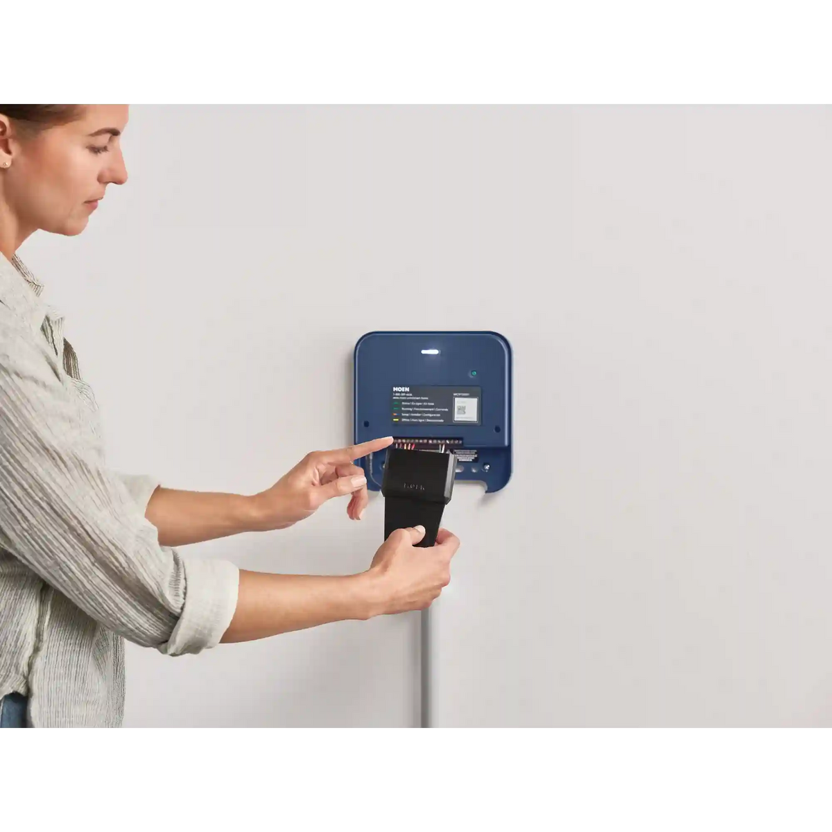 Moen Smart Sprinkler Controller - 16 Zone