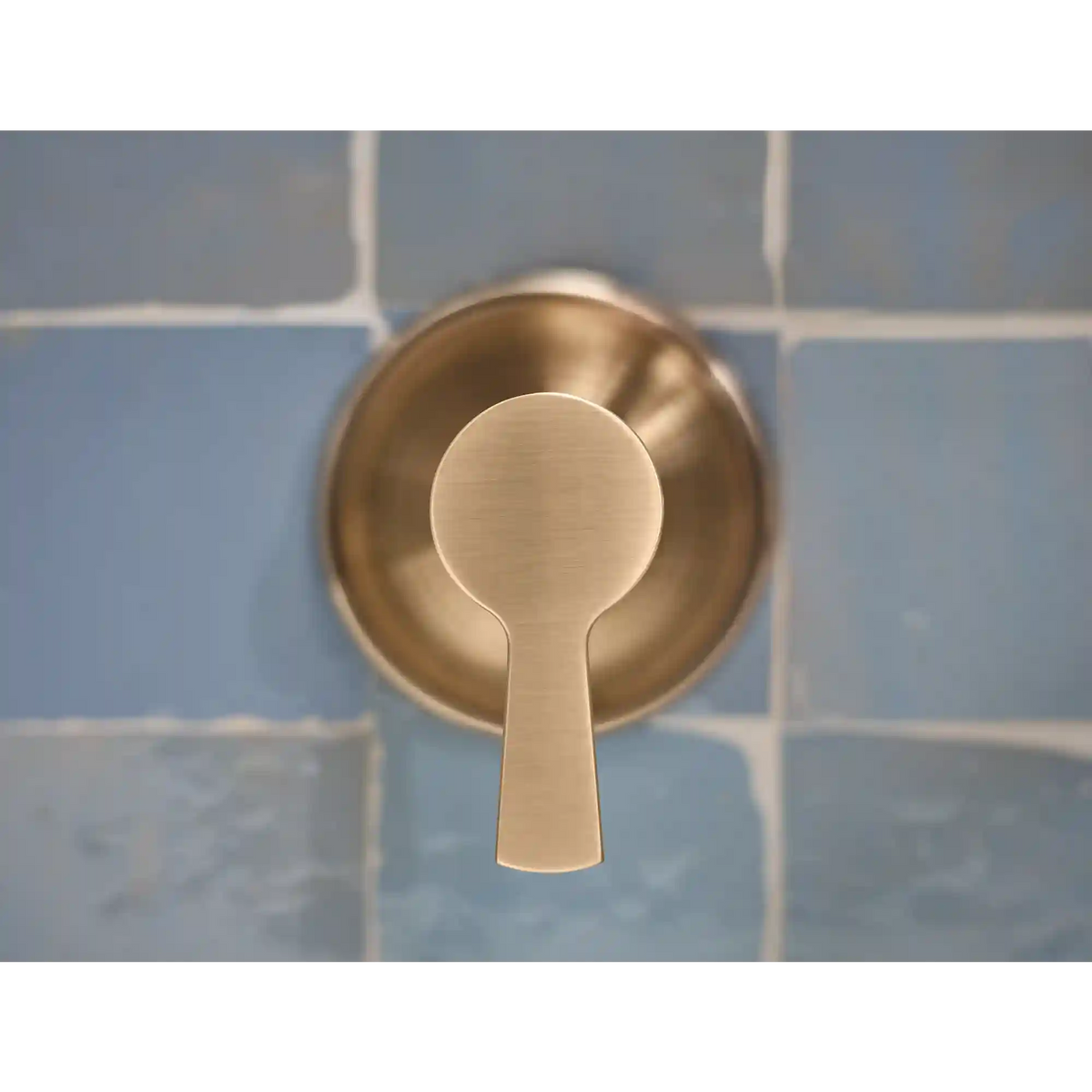 Jase One-Handle Non Diverter Tub Filler
