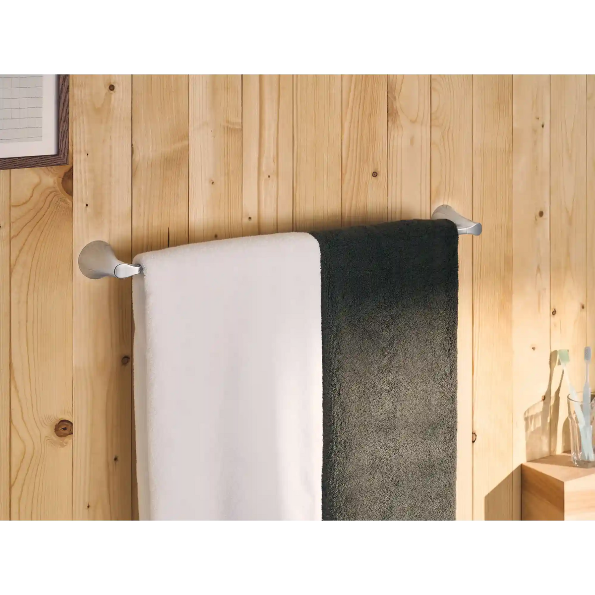 Graeden 24" Towel Bar