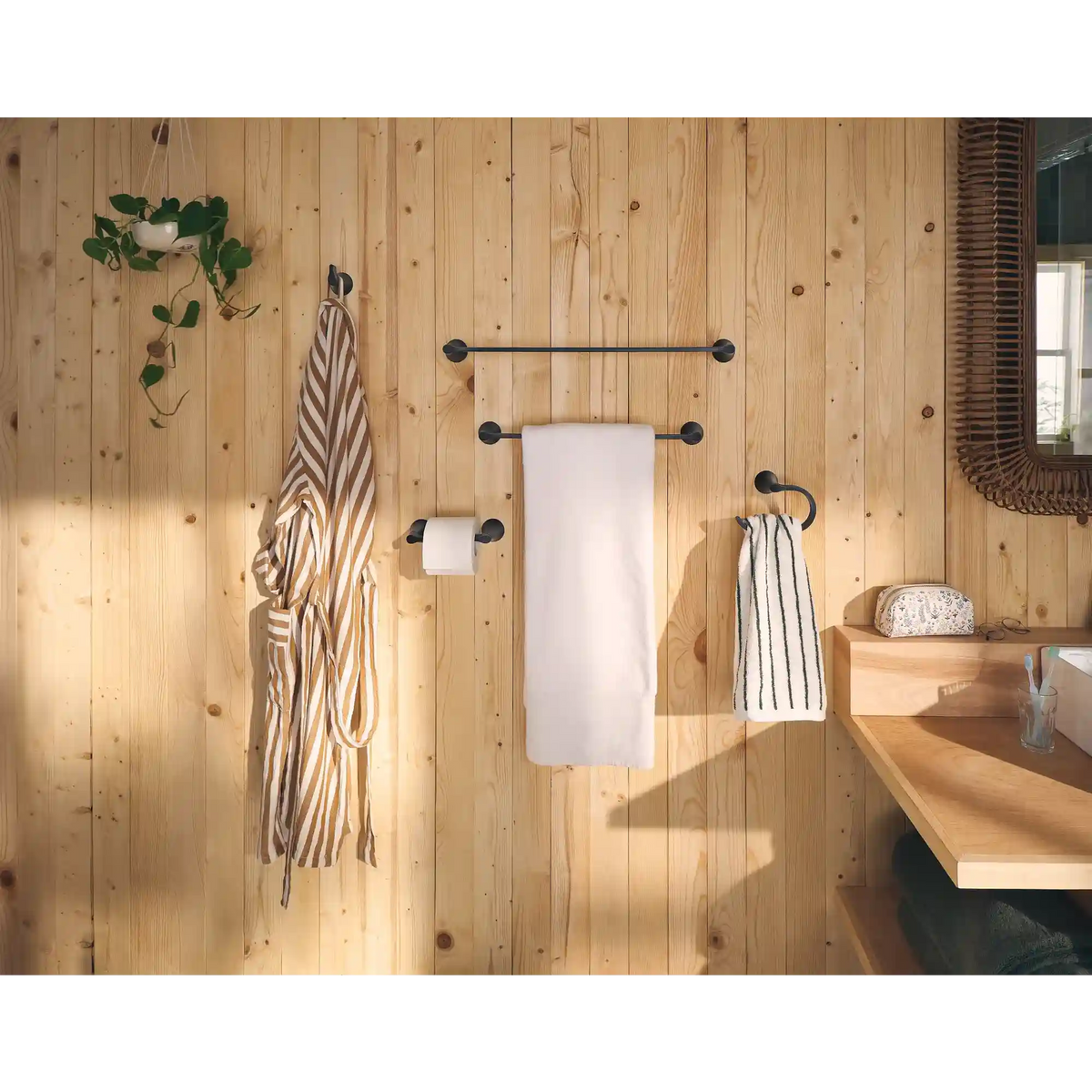 Graeden 24" Towel Bar