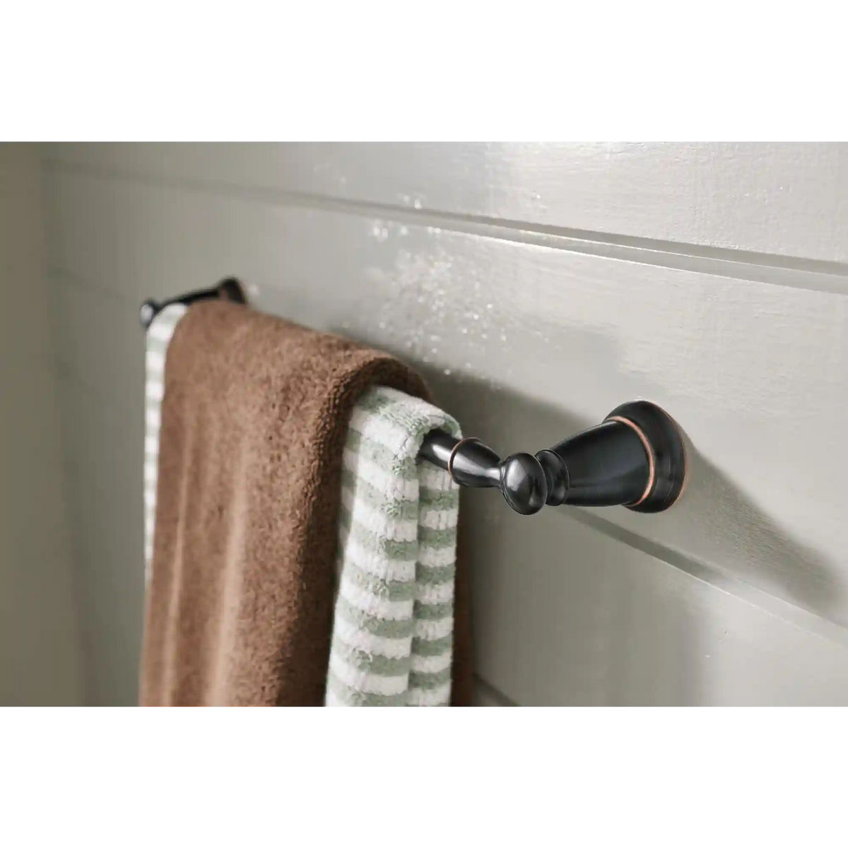Banbury 18" Towel Bar