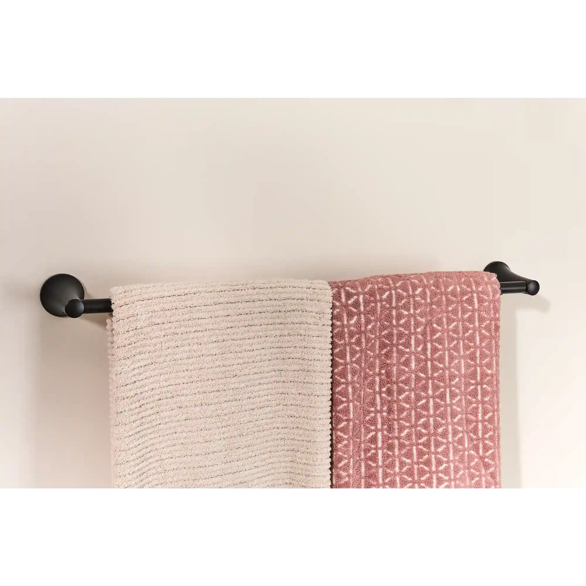 Pyrite 24" Towel Bar