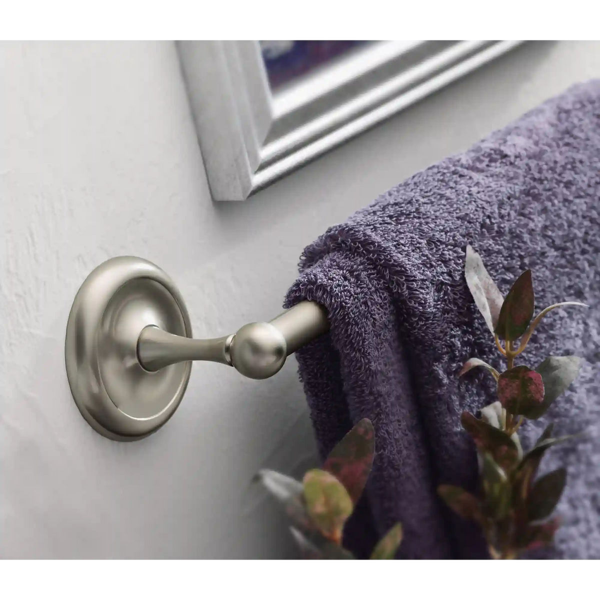 Yorkshire 18" Towel Bar