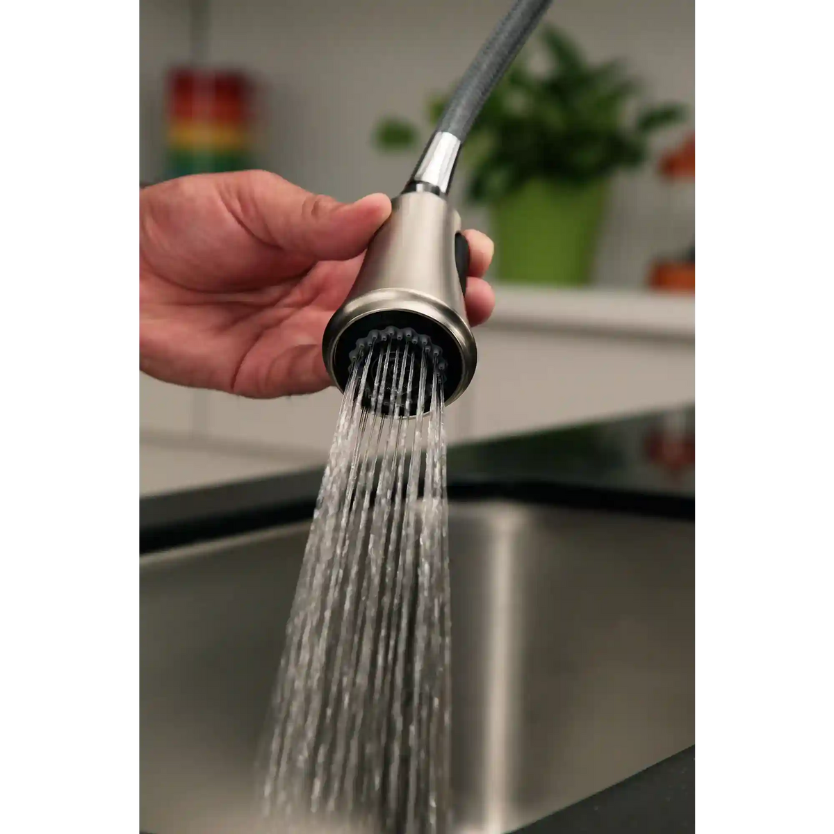 Bayhill One-Handle High Arc Pulldown Kitchen Faucet