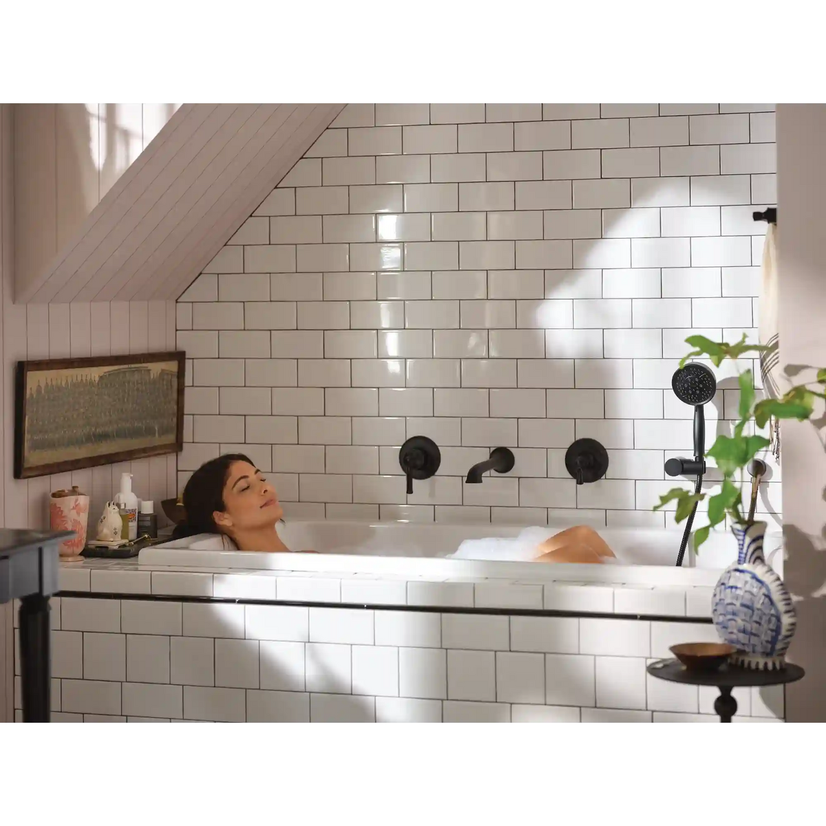 Dartmoor One-Handle Non Diverter Wallmount Tub Filler