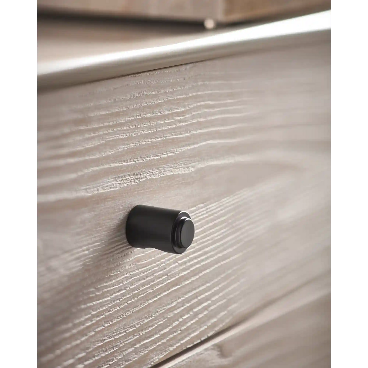 Iso Cabinet Knob