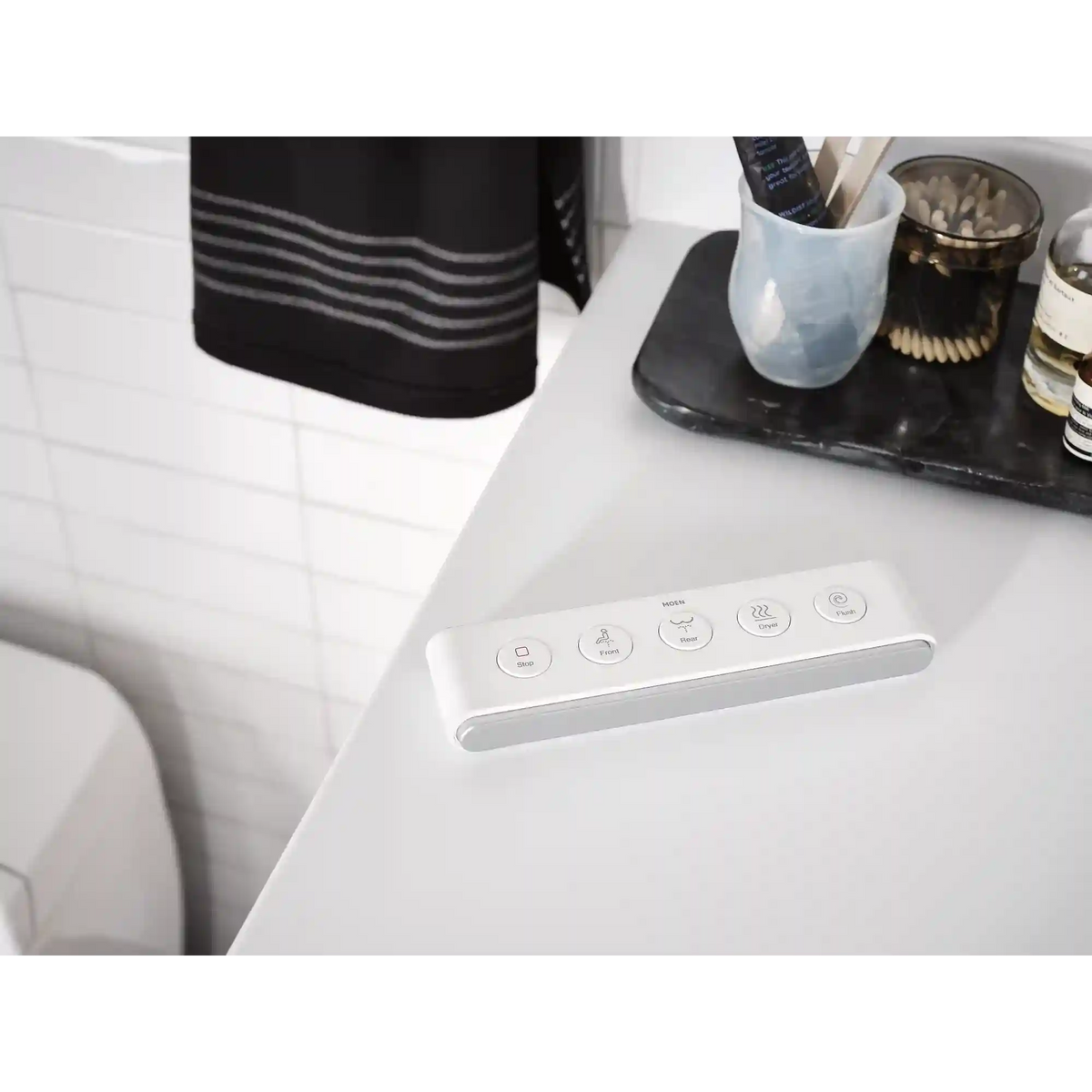 5-Series Electronic Cleansing Toilet
