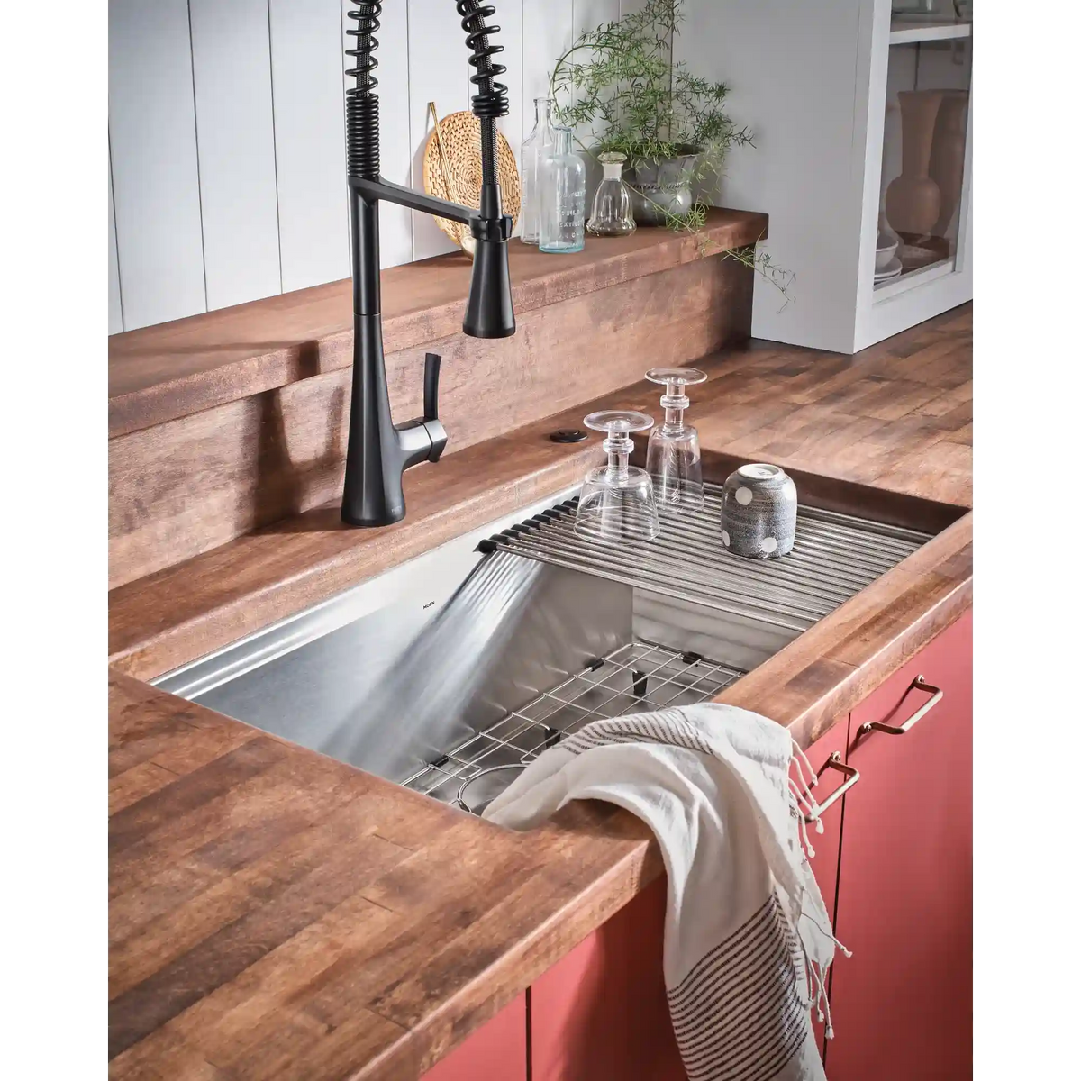 Luxe Chef 32" Workstation Steel Undermount Single Bowl Sink with Accessories