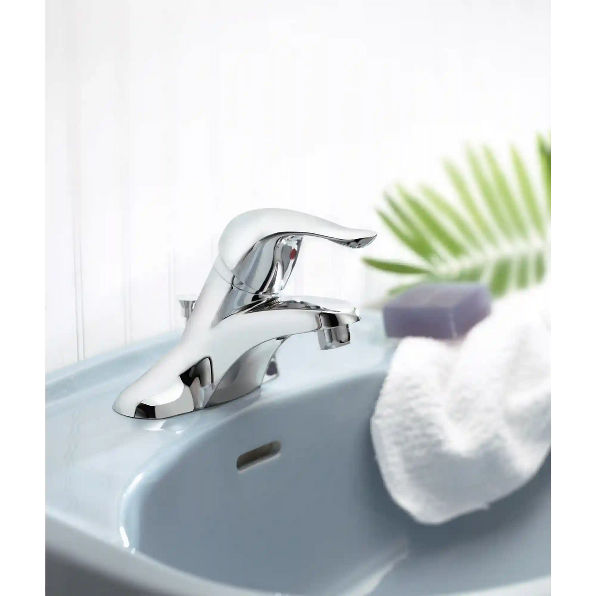 Chateau One-Handle Low Arc Bathroom Faucet