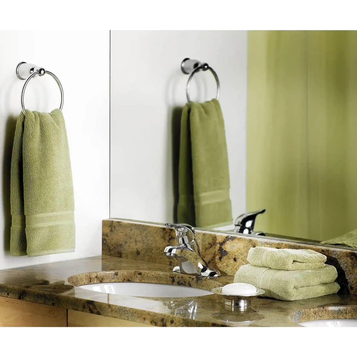 Chateau One-Handle Low Arc Bathroom Faucet