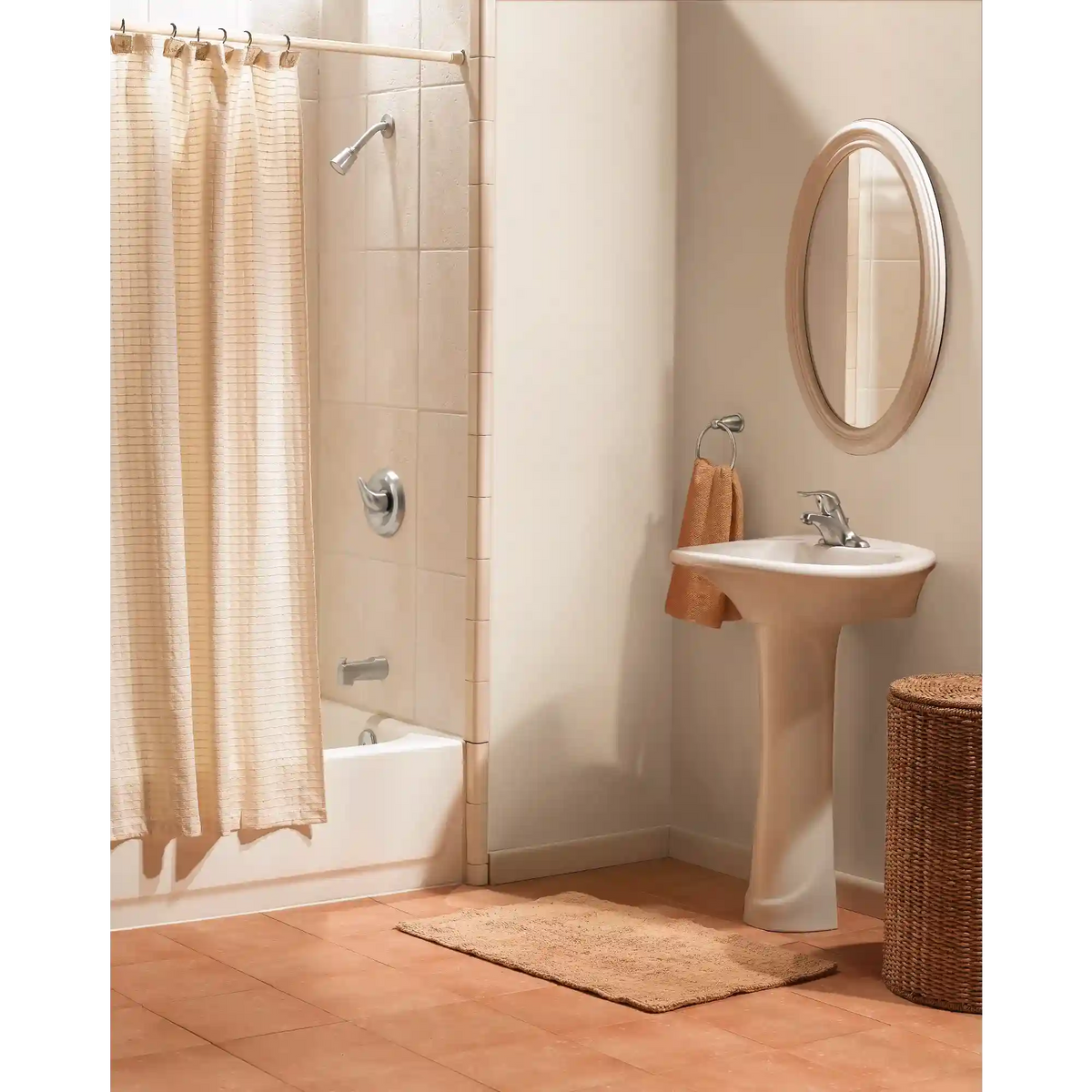 Chateau One-Handle Low Arc Bathroom Faucet