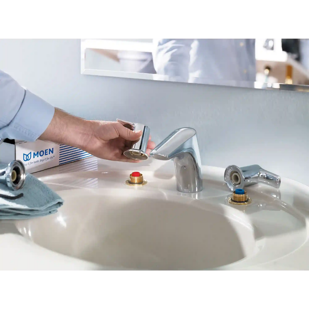 Moen Two-Handle Non Diverter Roman Tub Faucet
