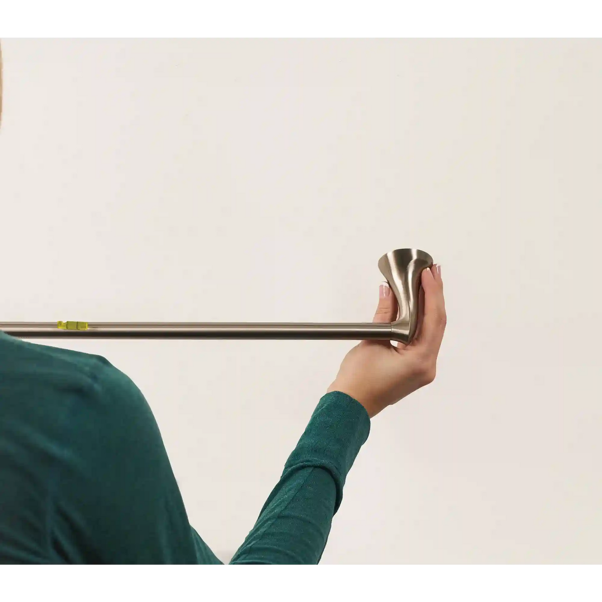 Darcy 24" Towel Bar