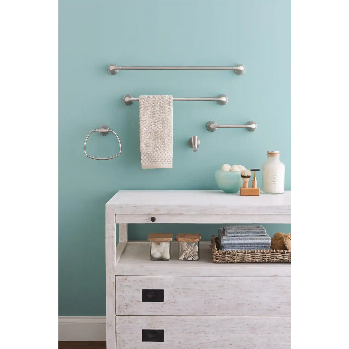 Tiffin Pivoting Toilet Paper Holder