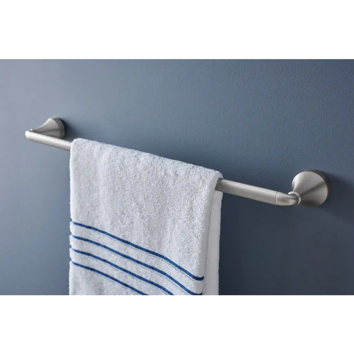 Hamden 18" Towel Bar
