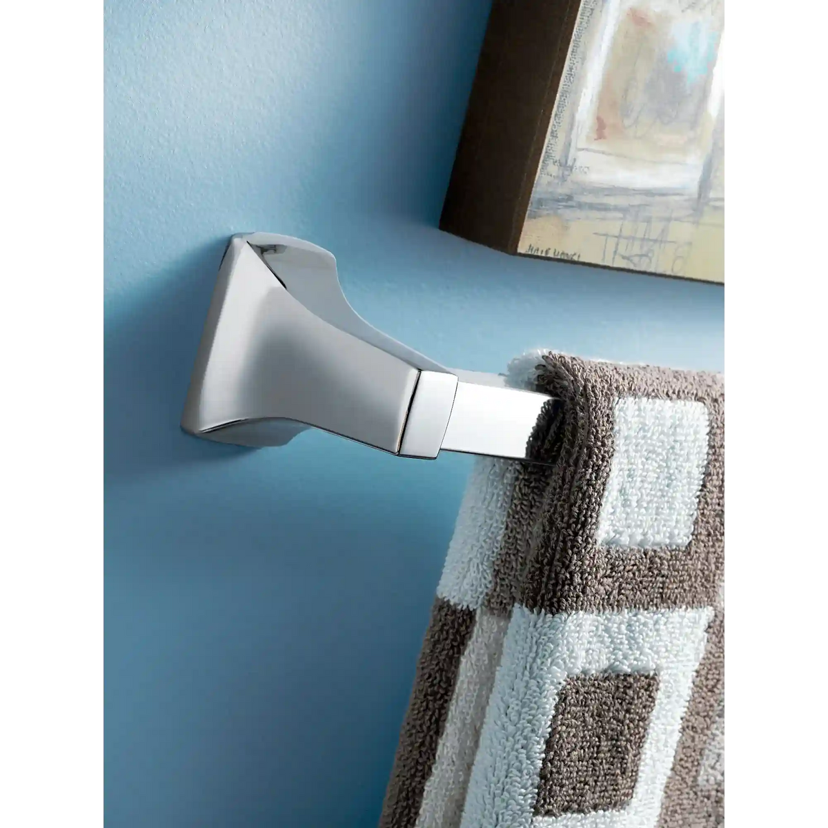Contemporary 24" Towel Bar