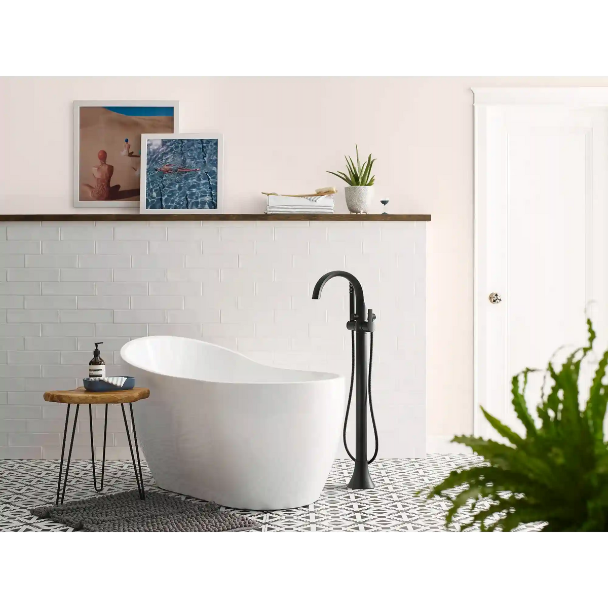 Doux One-Handle Tub Filler Including Handheld Shower