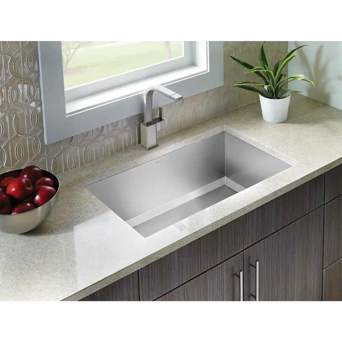 90 Degree One-Handle High Arc Single Mount Bar Faucet
