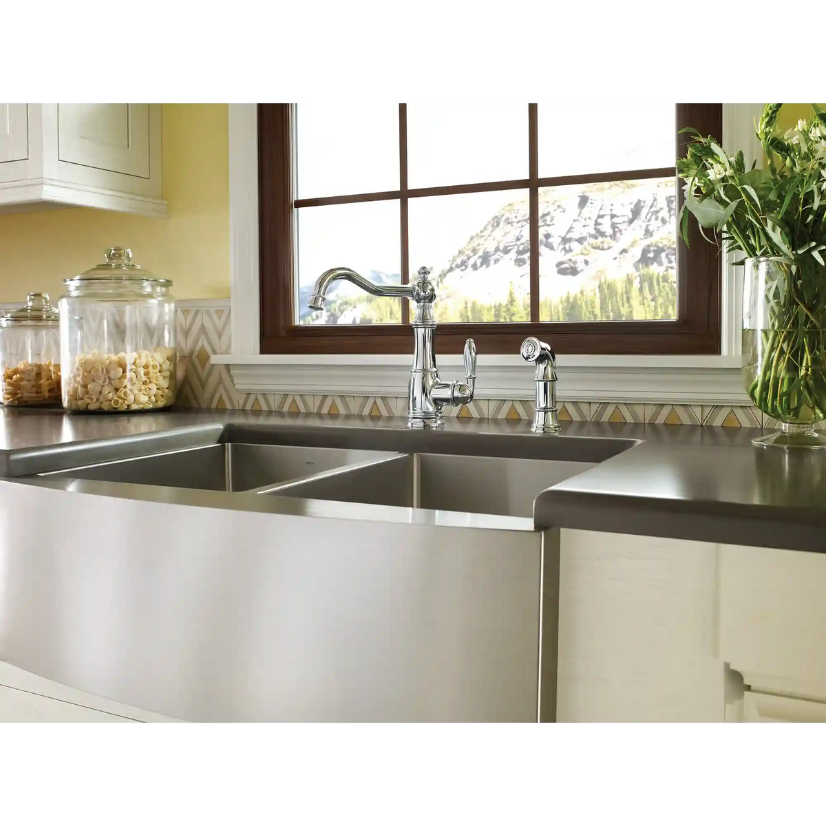 Weymouth One-Handle High Arc Kitchen Faucet