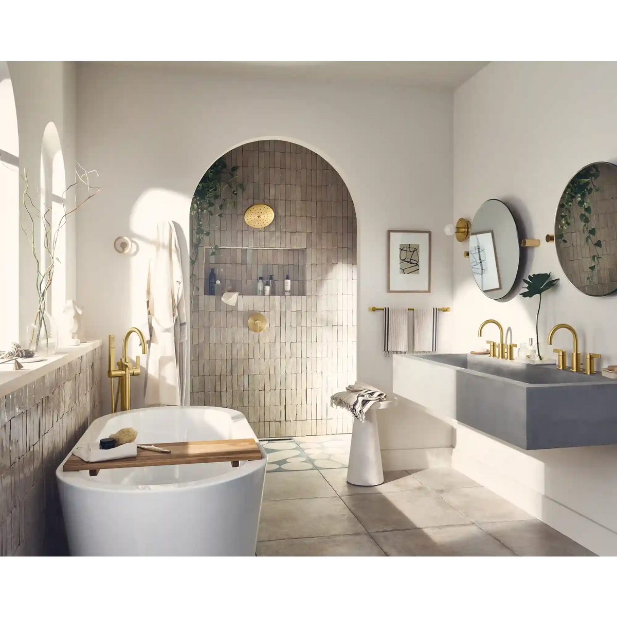 Cia Two-Handle Bathroom Faucet