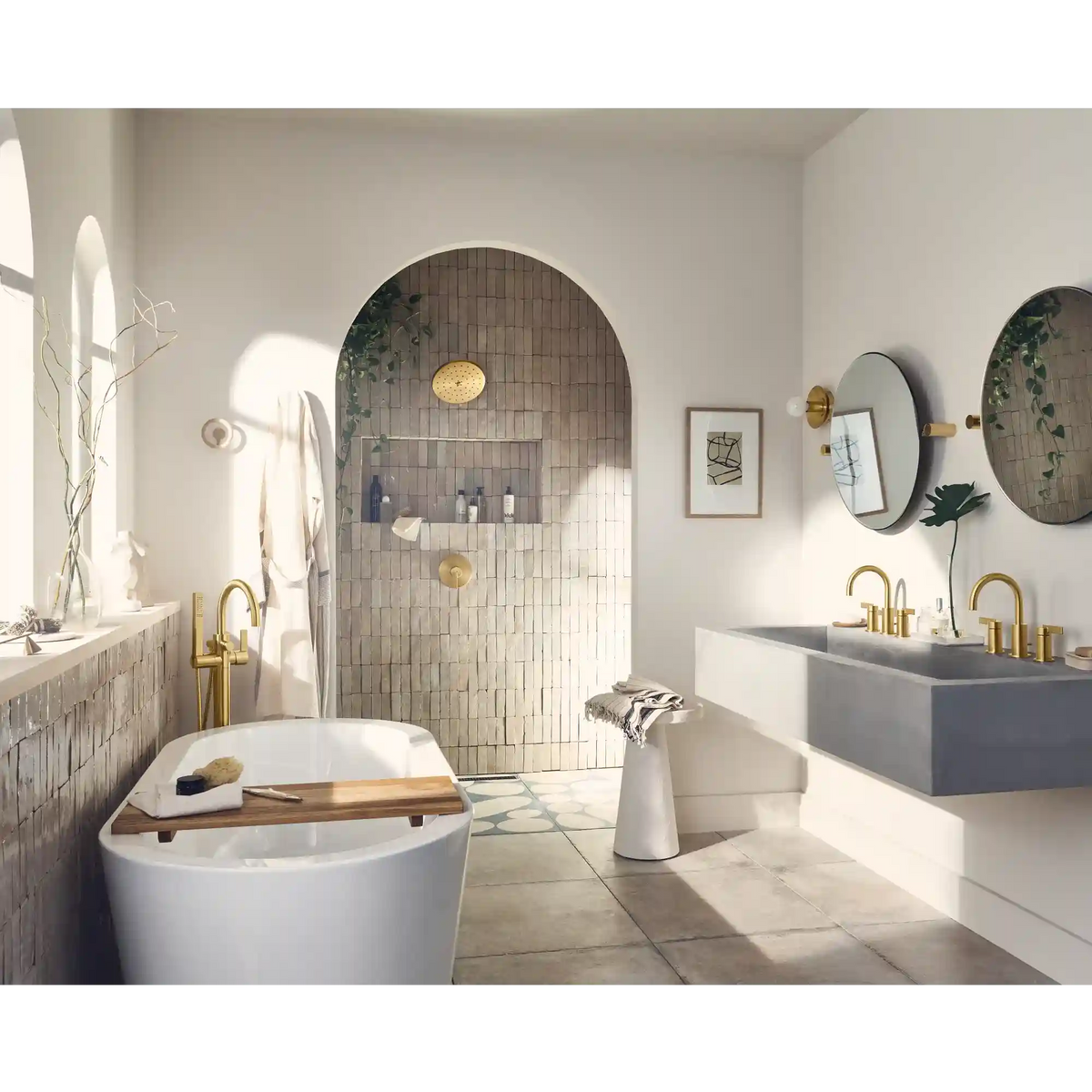Cia Two-Handle Bathroom Faucet