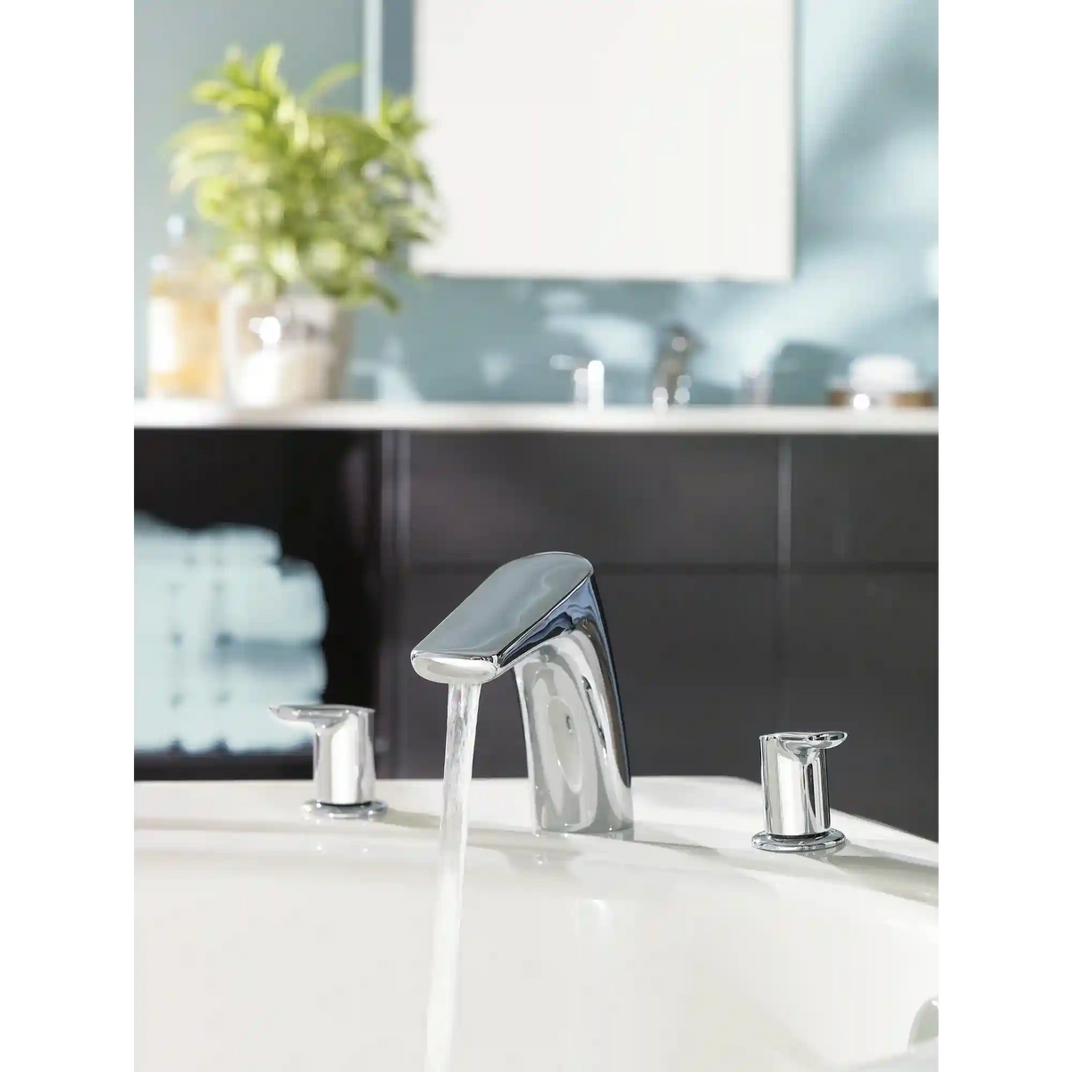 Moen Two-Handle Non Diverter Roman Tub Faucet