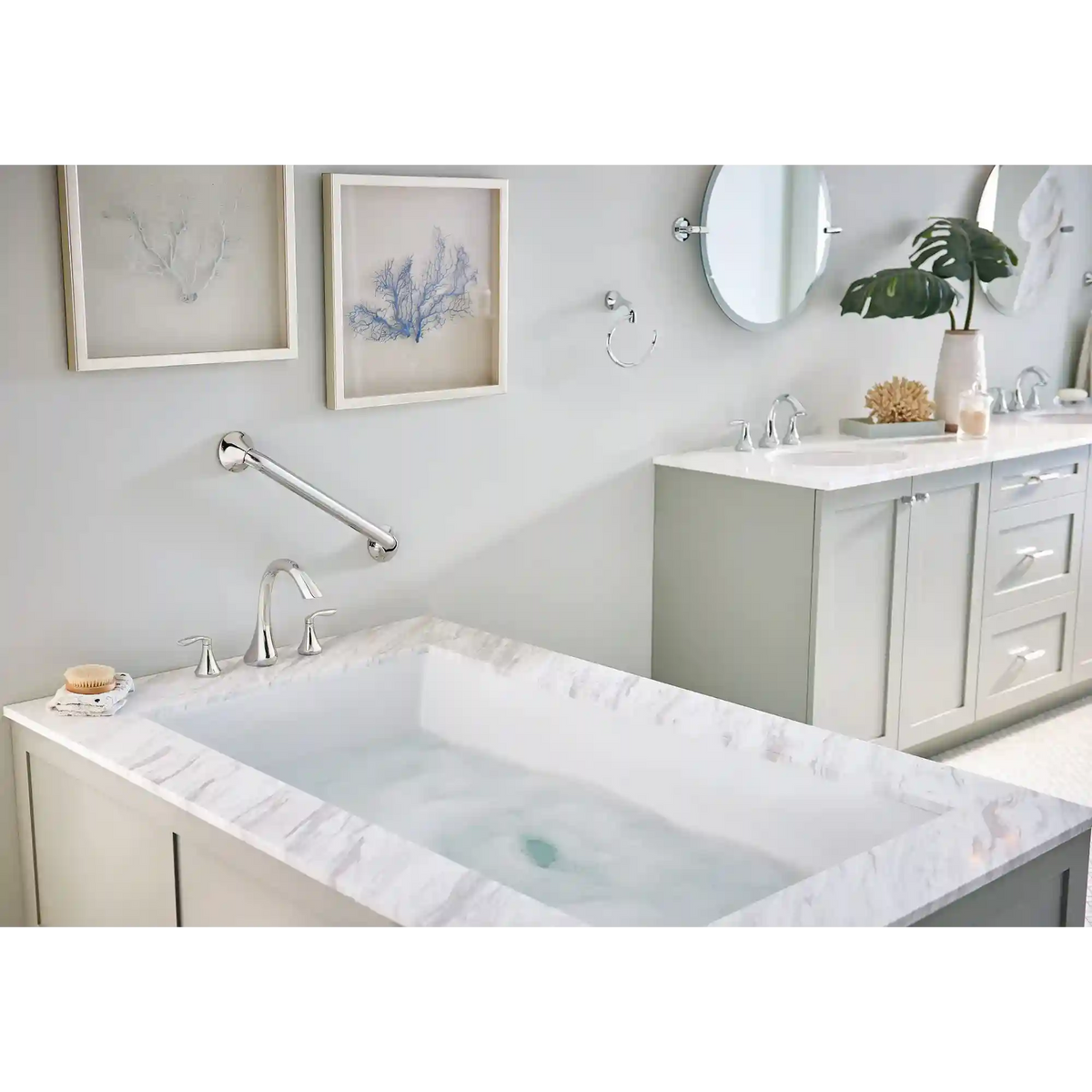 Eva 24" Designer Grab Bar