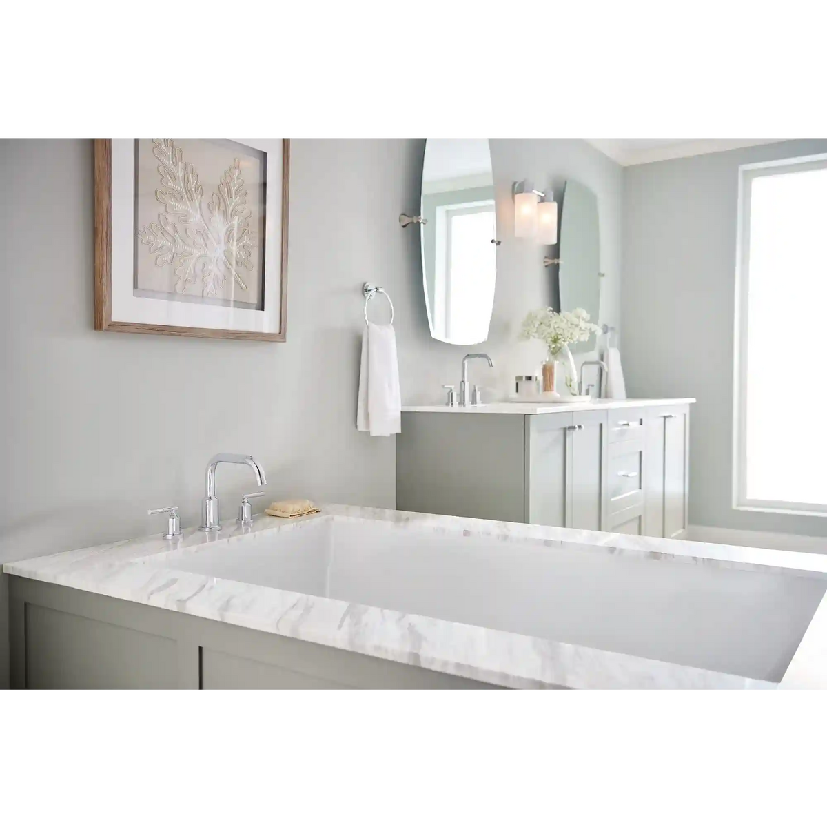 Gibson Two-Handle Non-Diverter Roman Tub Faucet