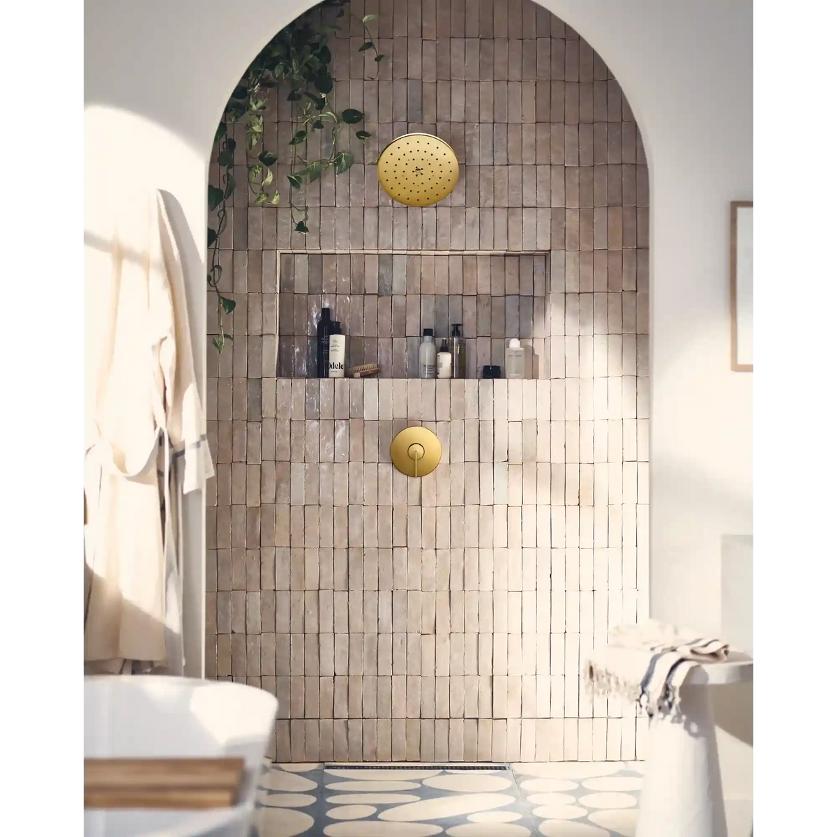Cia M-Core 4-Series Shower Only