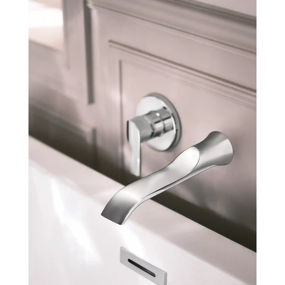 Doux One-Handle Non Diverter Wallmount Tub Filler
