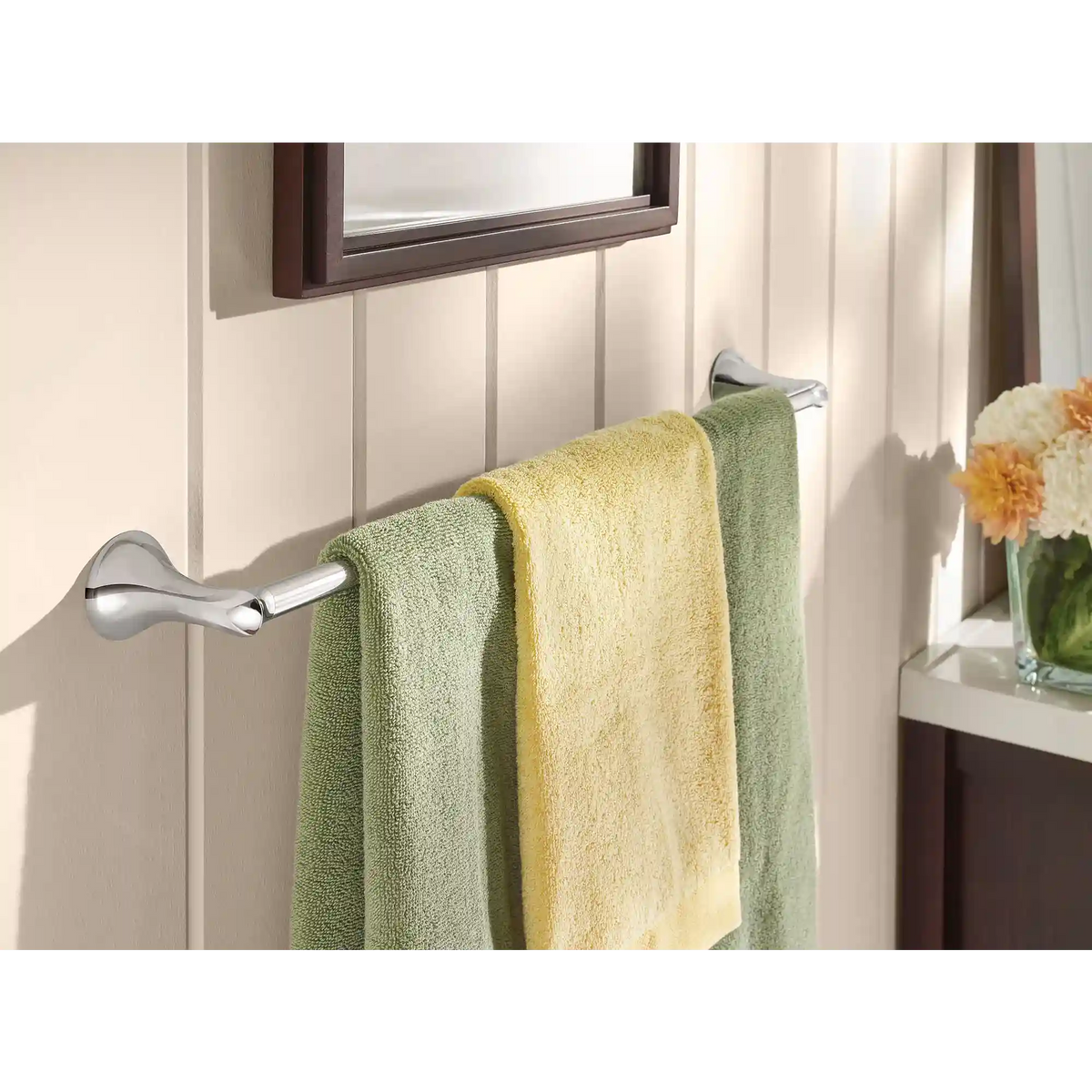 Darcy 24" Towel Bar