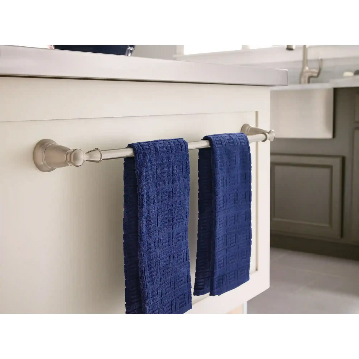 Banbury 18" Towel Bar