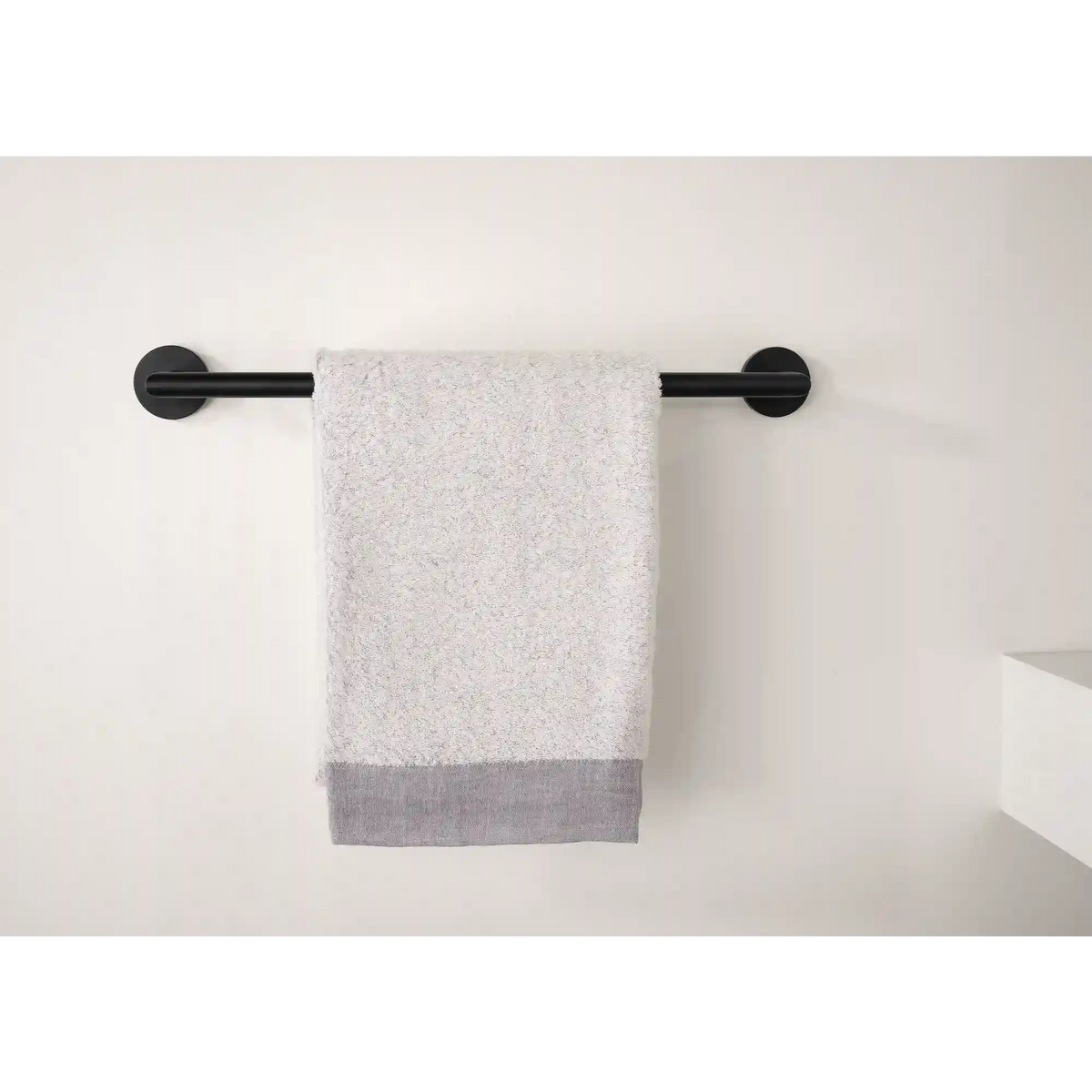 Arlys Towel Bar
